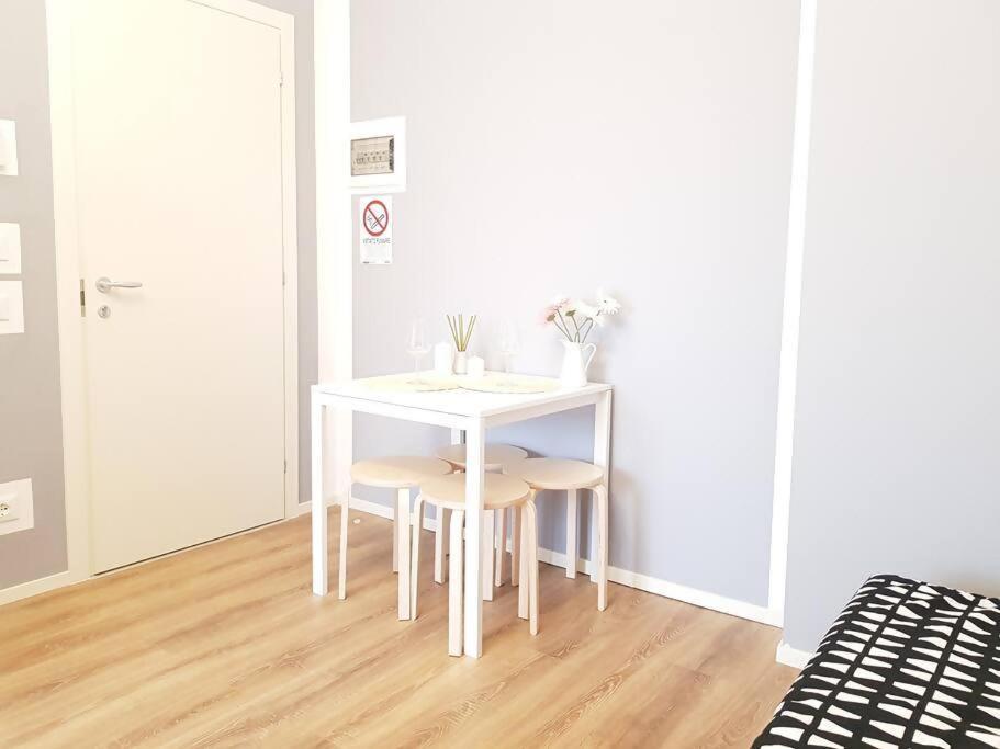 Bsuites Trieste In Centro Storico Con Wifi Padova Ruang foto